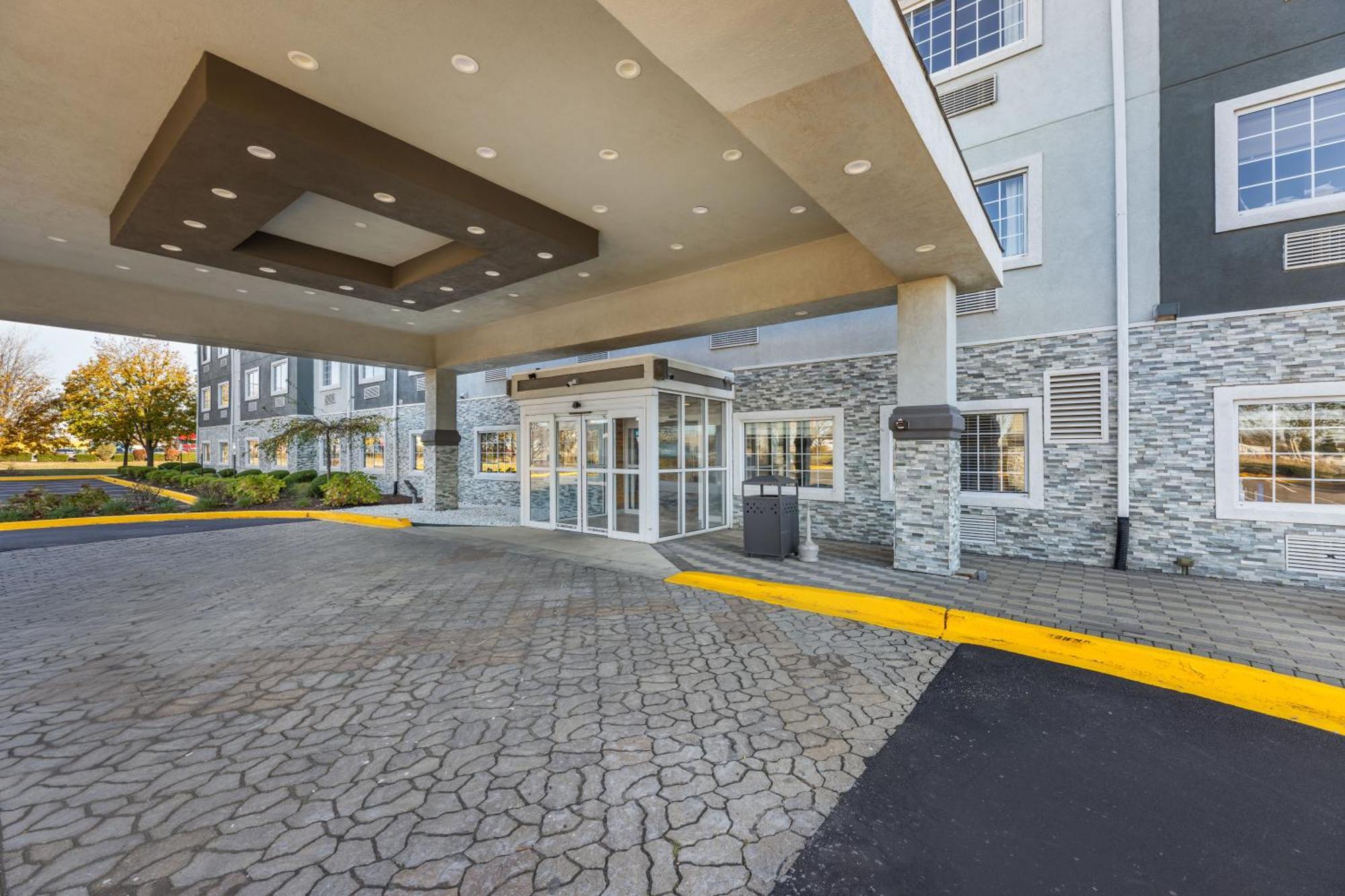 Country Inn & Suites By Radisson Bolingbrook, I-55 Екстериор снимка