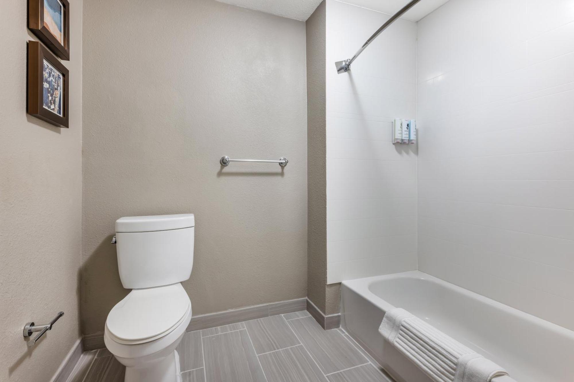 Country Inn & Suites By Radisson Bolingbrook, I-55 Екстериор снимка